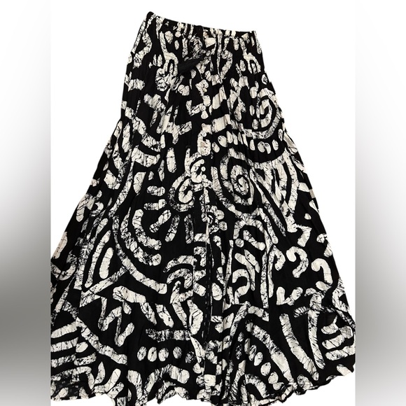 Haute Hippie bohemian black & white high low Maxi Skirt - Picture 2 of 5